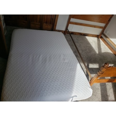 Customer image 124
