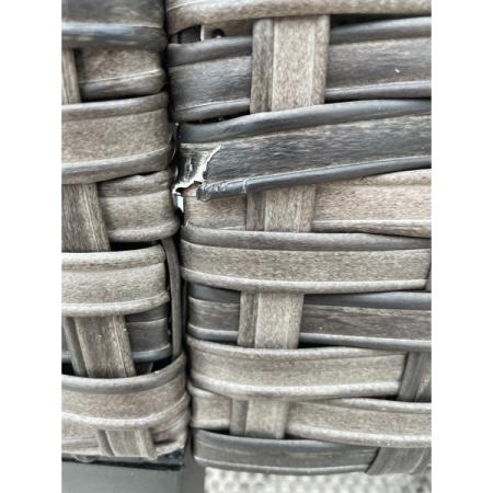 Customer image 274