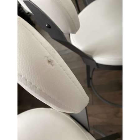 Customer image 44
