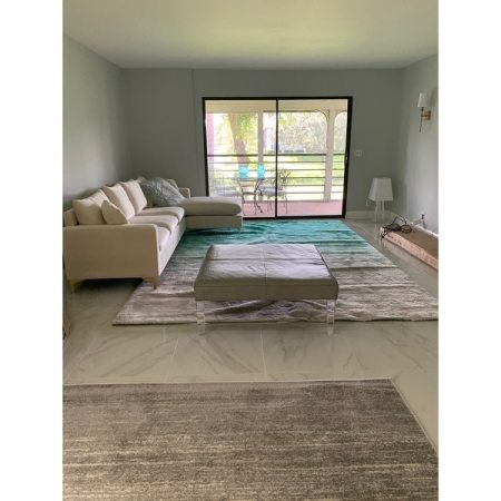 Customer image 164