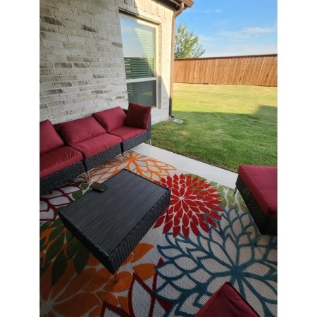 Customer image 180