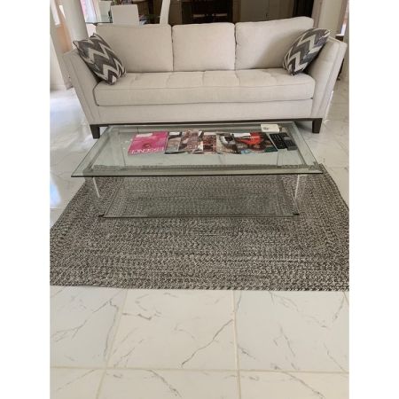 Customer image 536