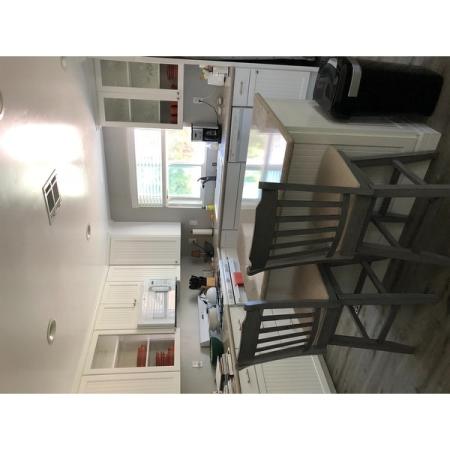 Customer image 124