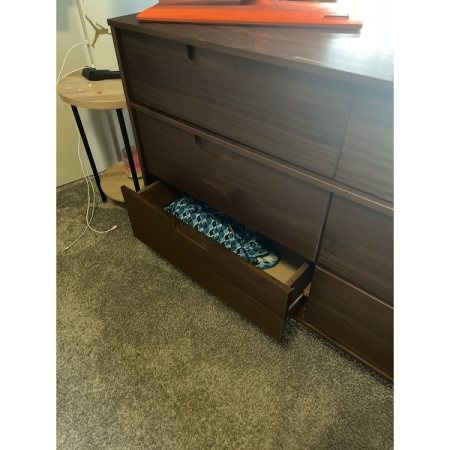 Customer image 114