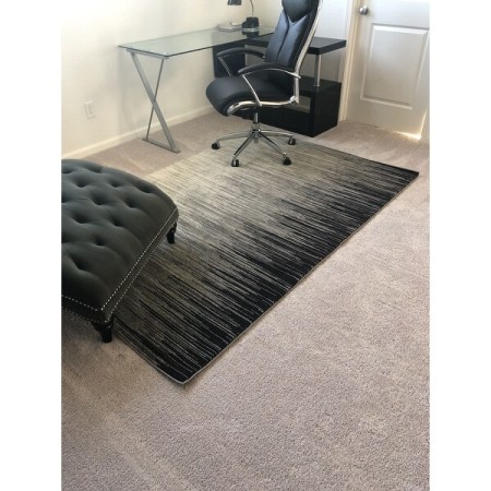 Customer image 304