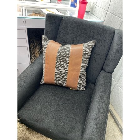 Customer image 6
