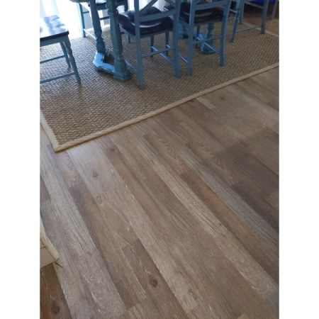 Customer image 523