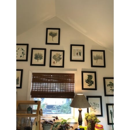 Customer image 125