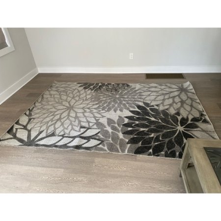 Customer image 245