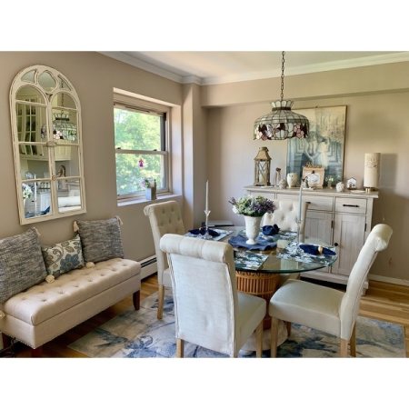 Customer image 207