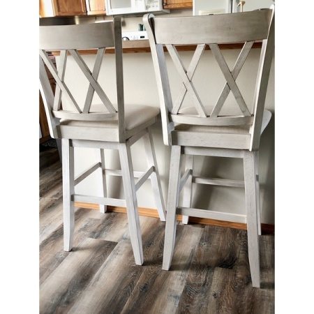 Customer image 160