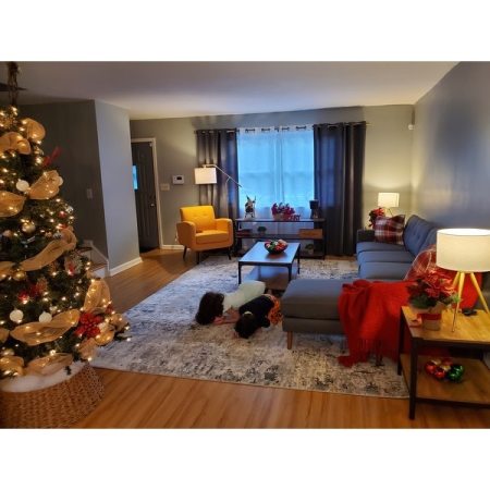 Customer image 122
