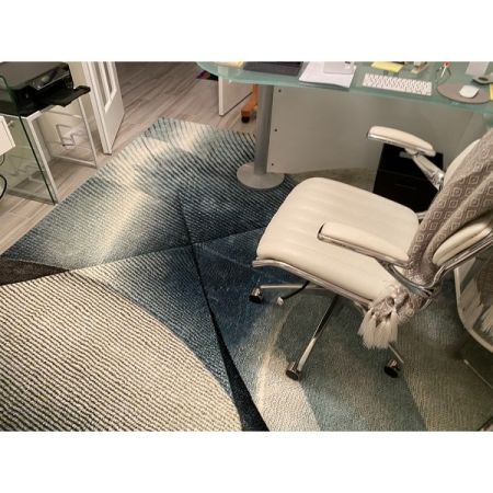 Customer image 80
