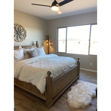 Customer image 134