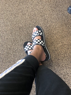 vans cayucas checkerboard womens slides