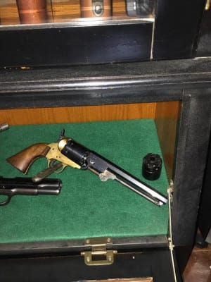 traditions 1851 colt navy brass 44cal black powder revolver item