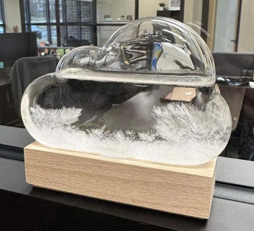 Crystal Cloud Desk Ornament - detail or display example