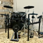 Amazing Drum Kit With Great Sound!