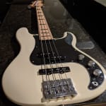 Fits the bill for a Fender PJ bass