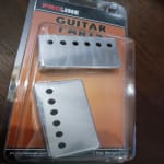 Perfect fit for the Gibson 70s Tribute Pups.