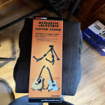 Item broke within first minutes of using.