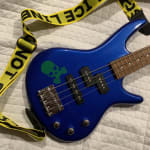 not a bad little beginner bass!!!