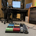 Excellent pedalboard. Strong, lightweight, easy to use