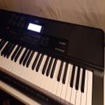 A wonderful sounding, playing keyboard machine !