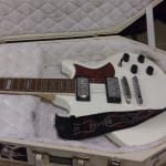 Well appointed classic rocker for chump change