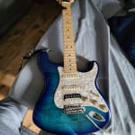 This is a pretty nice guitar.