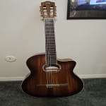 Great nylon string guitar! More than good for beginners