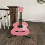 Gorgeous guitar, great sound!