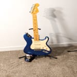 Smooth Playing Guitar