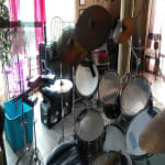 no-i take care of equip. it metal if i brk no..not no