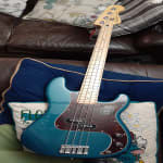 4 string bass does what a base is 4