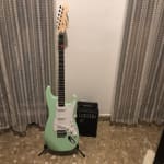 Great beginner guitar!