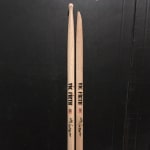 Broke within minutes