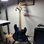Great Fender Bass!