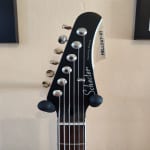 It's tone, neck and weight is incredible