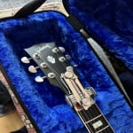 Headless Guitars Are For Chumps