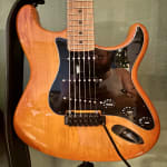 Great pickguard. Fit perfect.