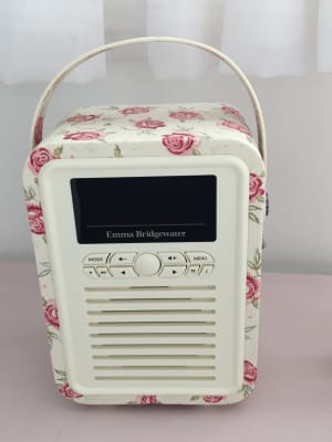 Vq Retro Mini Bluetooth Speaker Dab Radio Emma Bridgewater Rose Bee Freemans