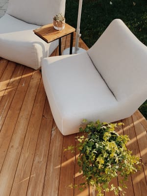 Maya Swivel Chair Modern Outdoor Chairs Chaises Modern Outdoor Furniture Room Board