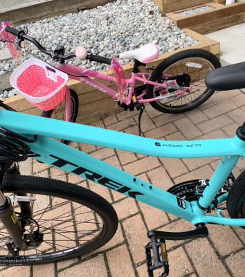 trek dual sport 2 women's hybrid bike 2019 miami green