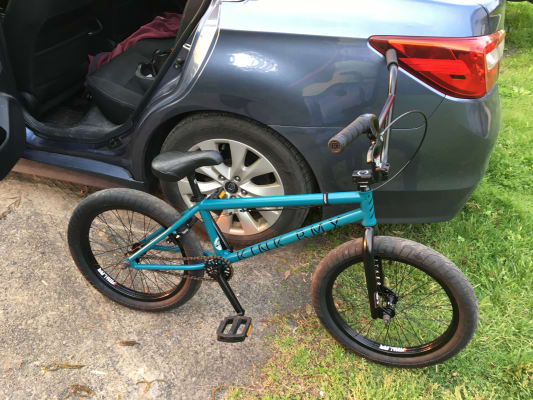 kink whip xl bmx bike