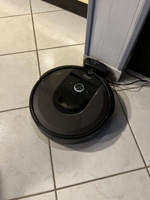 Aspirateur robot iRobot Roomba i8 Combo ( i81780 ) 