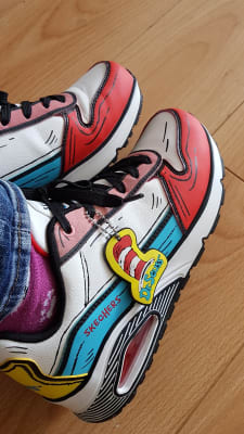 dr seuss skechers