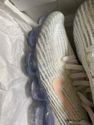 white washed coral vapormax