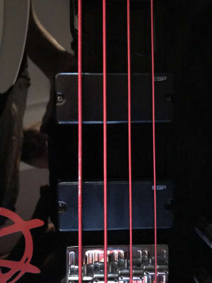 Dr Strings Hi Def Neon Red Coated Medium 4 String 45 105 Bass