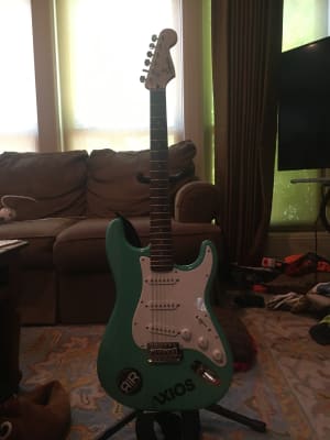 Special Edition Bullet Stratocaster Sss Electric Guitar With Tremolo Sea Foam Green